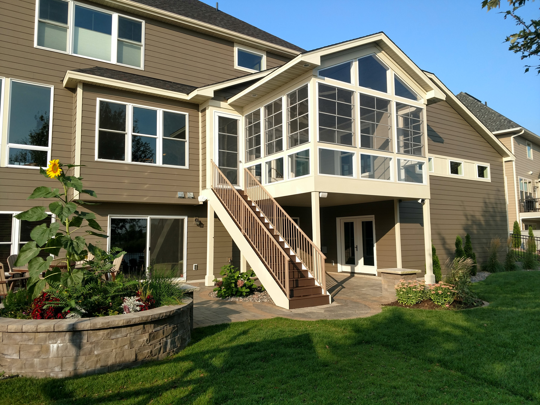 Blaine Three Season Sunroom