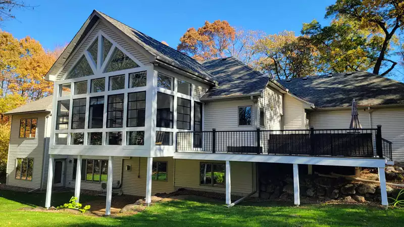 Ham Lake 3-Season Porch and Deck