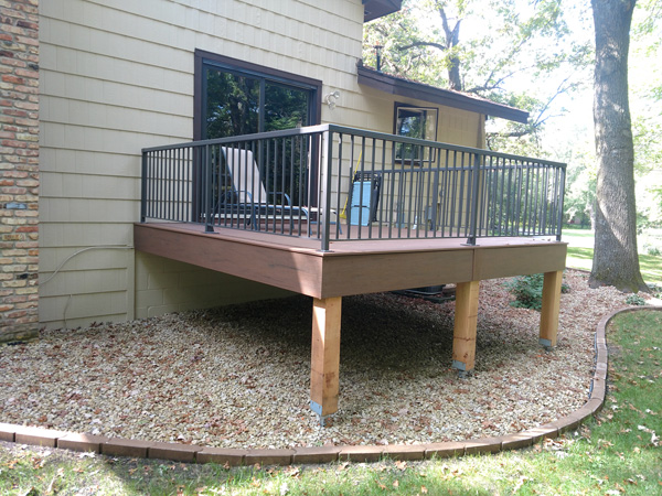 Maintenance Free Deck and Aluminum Railing