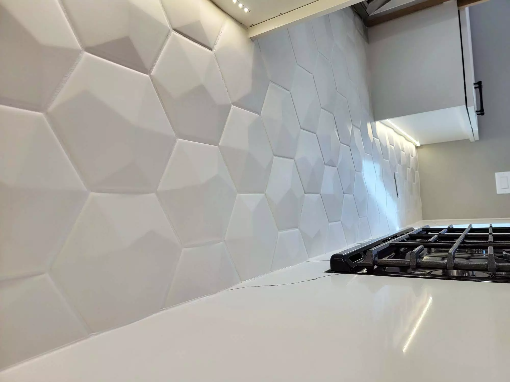 Geometric back splash tiles