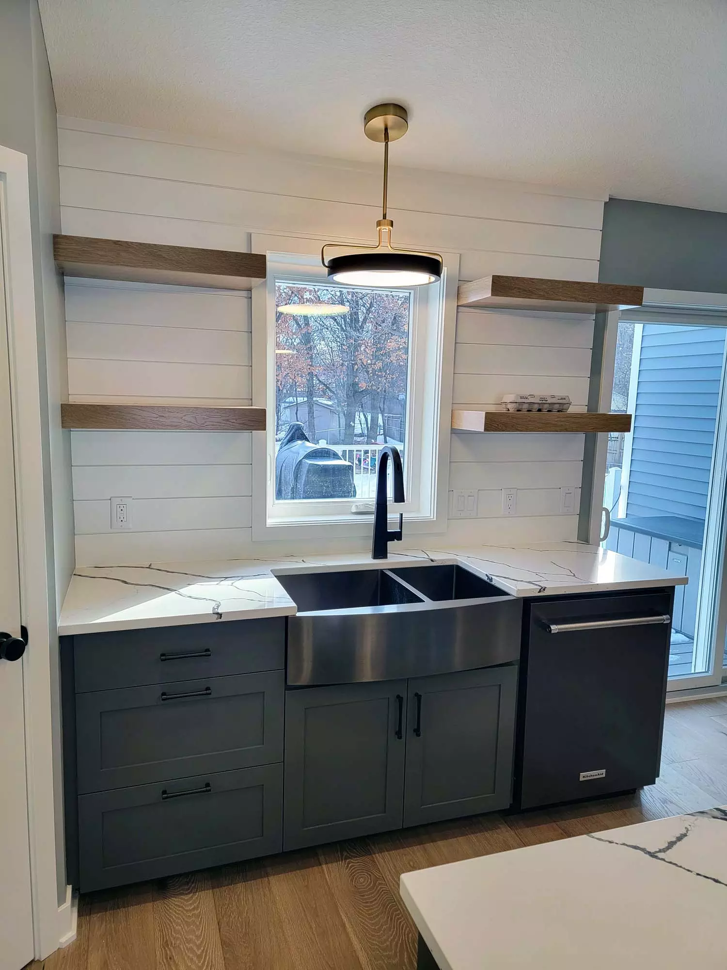 Black Fixtures & Cabinets pulls/ handles