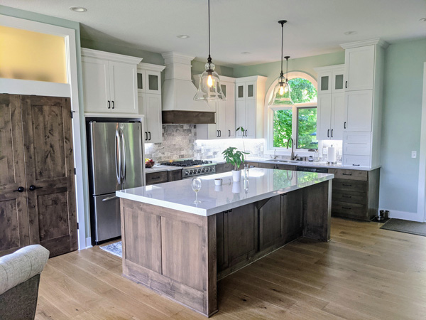 Lino Lakes Kitchen & Main Floor Remodel