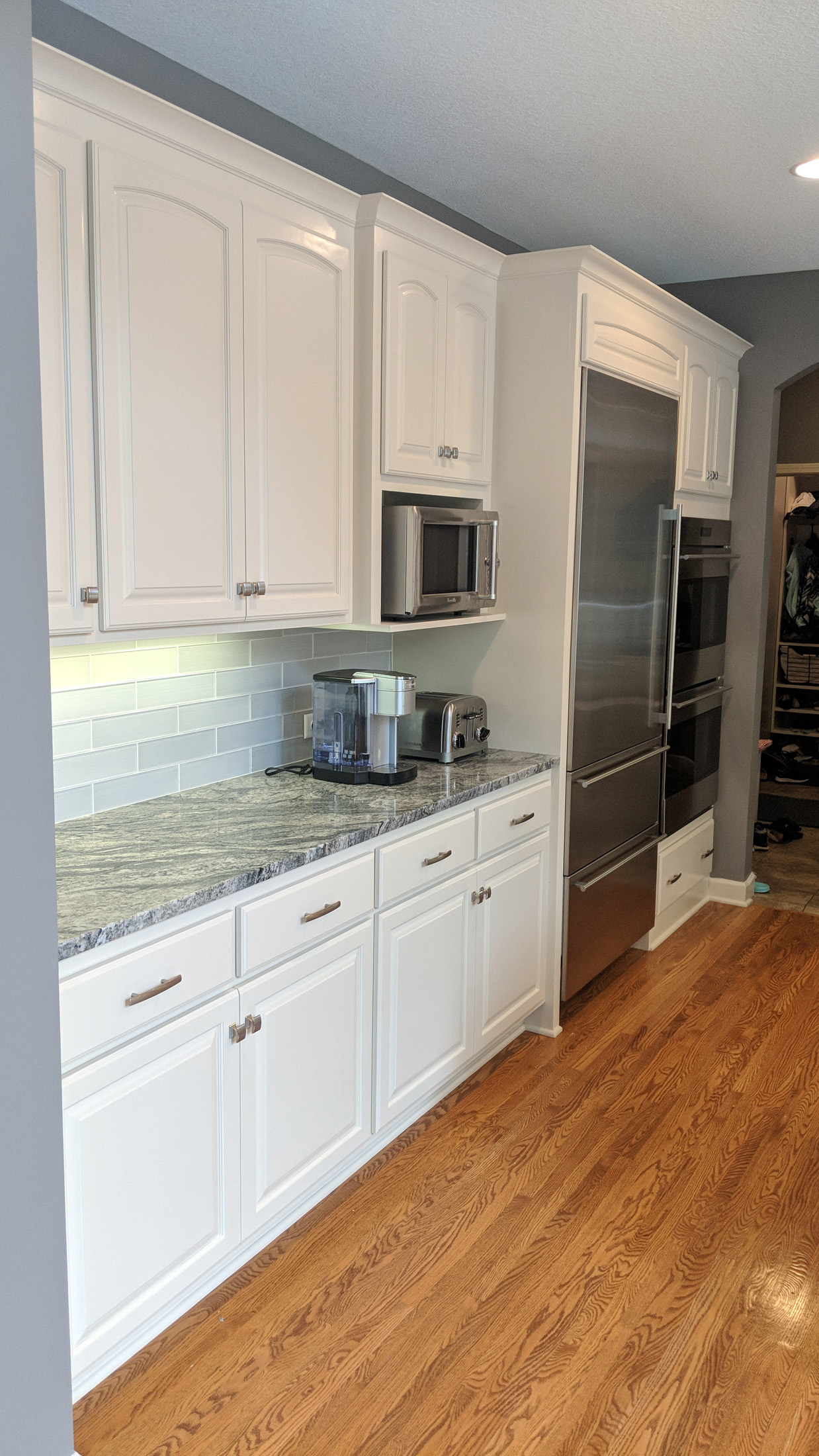 After - New appliances & enameled cabinets