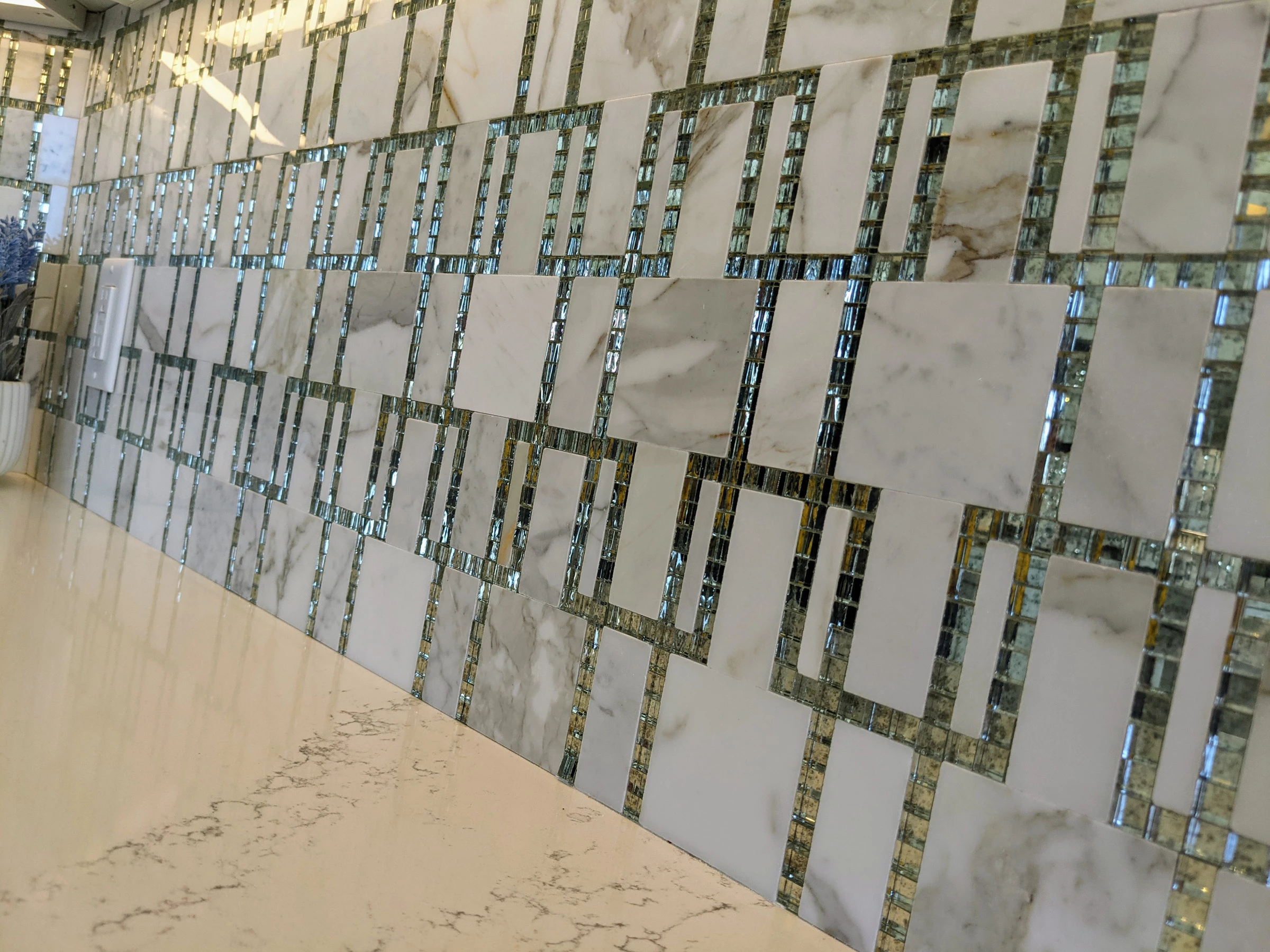 Bling - Mirrored Backsplash Tile