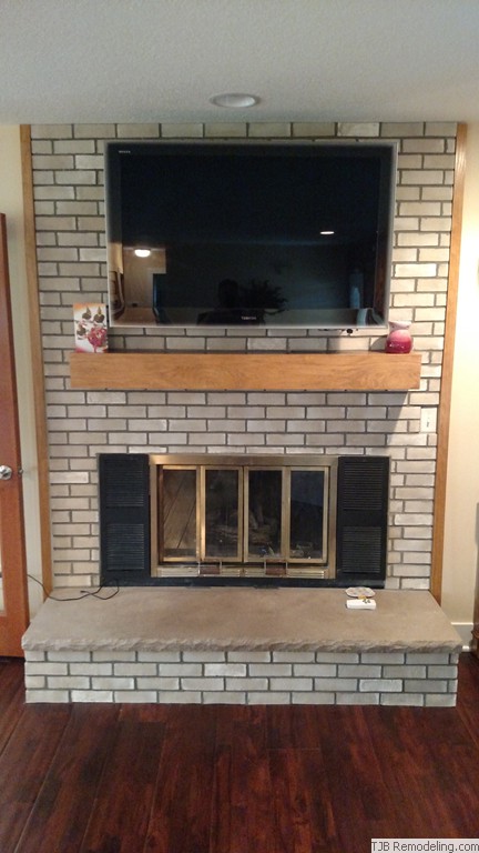 Flat Panel TV & Mantle Upgrade over fireplace
